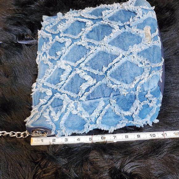 Carlos By Carlos Santana Vintage Frayed Denim Patchwork Hobo Shoulder Bag Purse - Picture 7 of 15